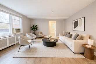 Building Photo - 1133 Midland Ave