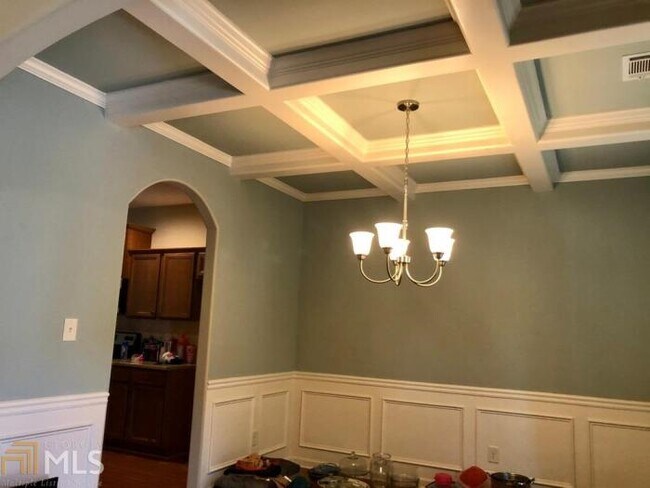 Building Photo - 5 bedroom in Newnan GA 30263
