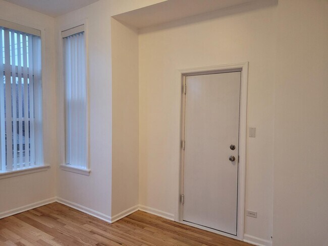 Fire Escape Exit - 3215 W Crystal St