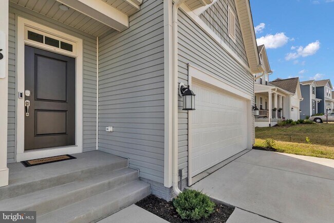 Foto del edificio - 131 Thornton Wy