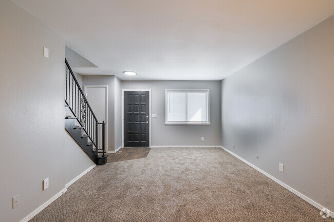 2BR, 2BA - 1,698SF - Parke East Townhomes