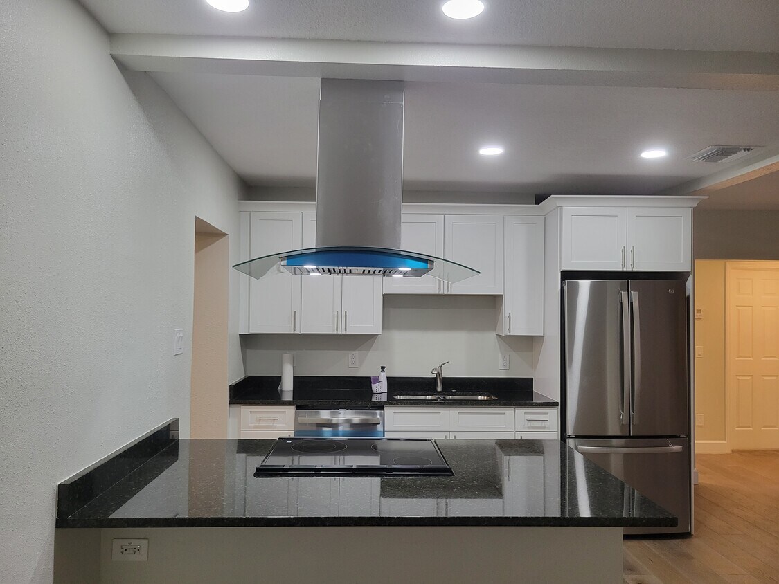 Foto principal - 611 Tanglewood St