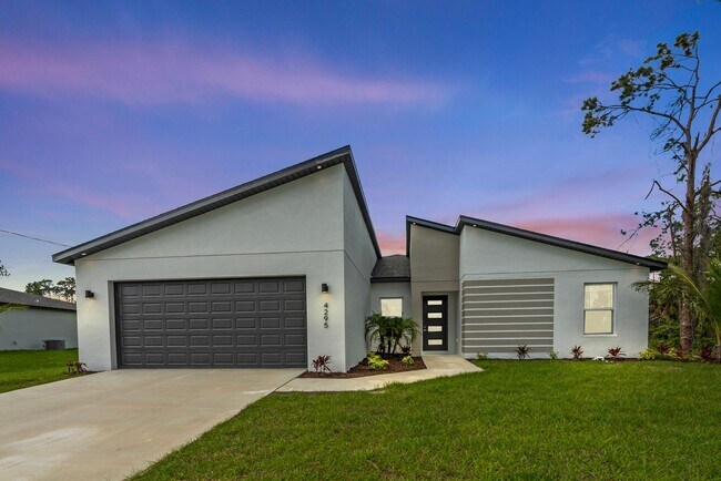 Building Photo - Deposit-Free! Modern, energy efficient hom...