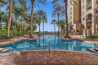 Building Photo - 17150 N Bay Rd