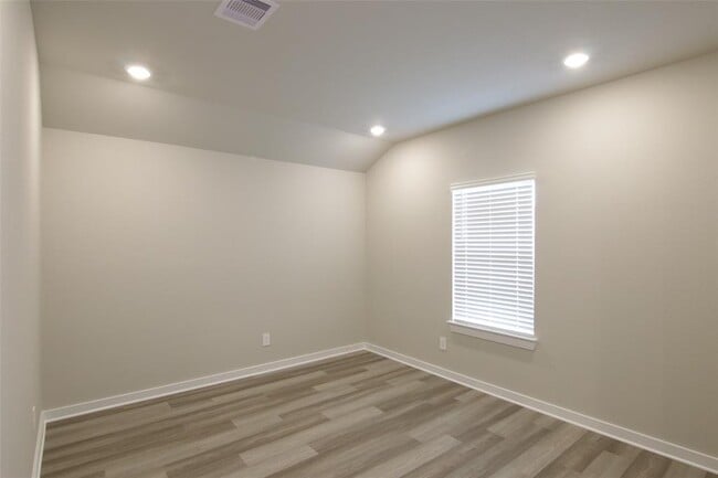 Building Photo - 6326 Brazos Trl Dr