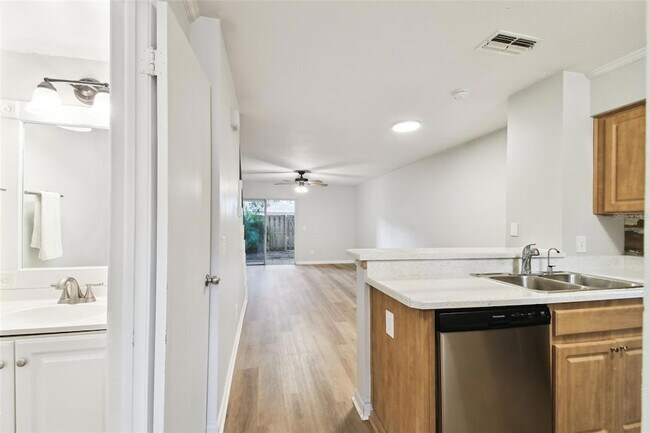 Foto del edificio - 3308 W Wyoming Cir