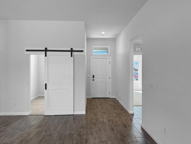 Building Photo - 18220 Austin Ct