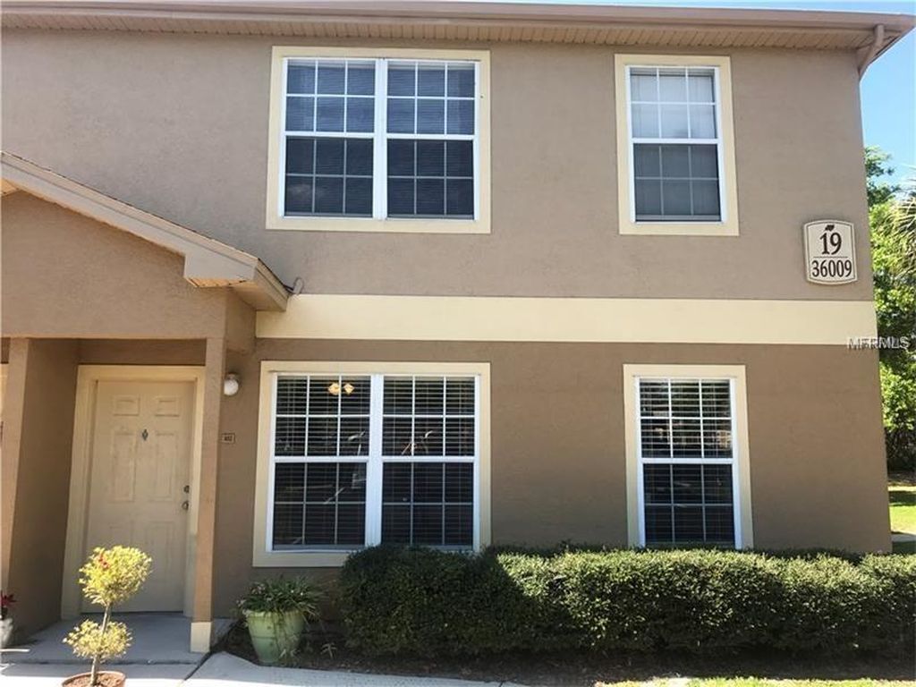 BEAUTIFUL AND UPDATED CONDO - 36009 Deer Creek Dr
