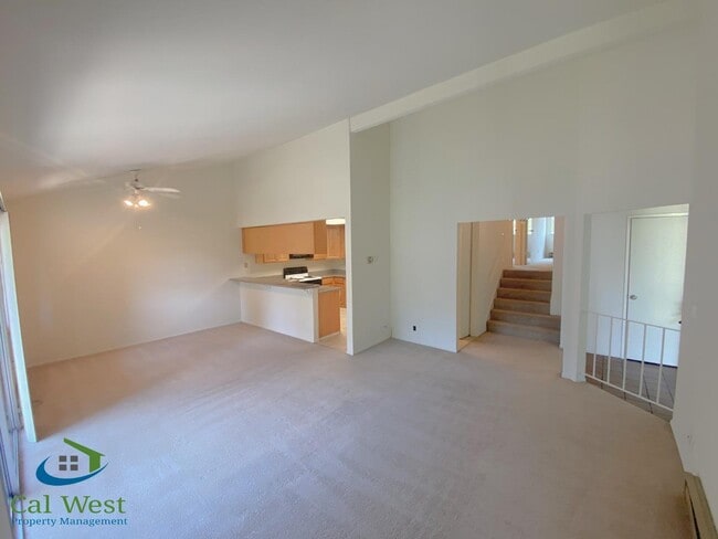Building Photo - 2212 Almaden Rd
