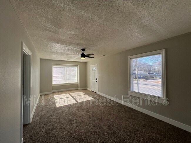 Foto del edificio - 2296 Arlington Ave