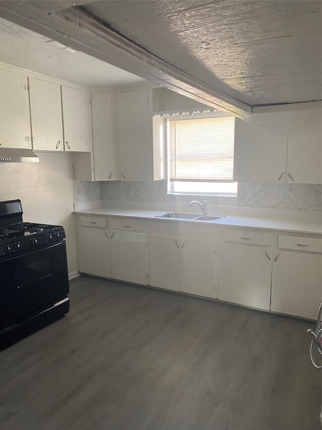 Foto del edificio - 12415 Maricopa Ln