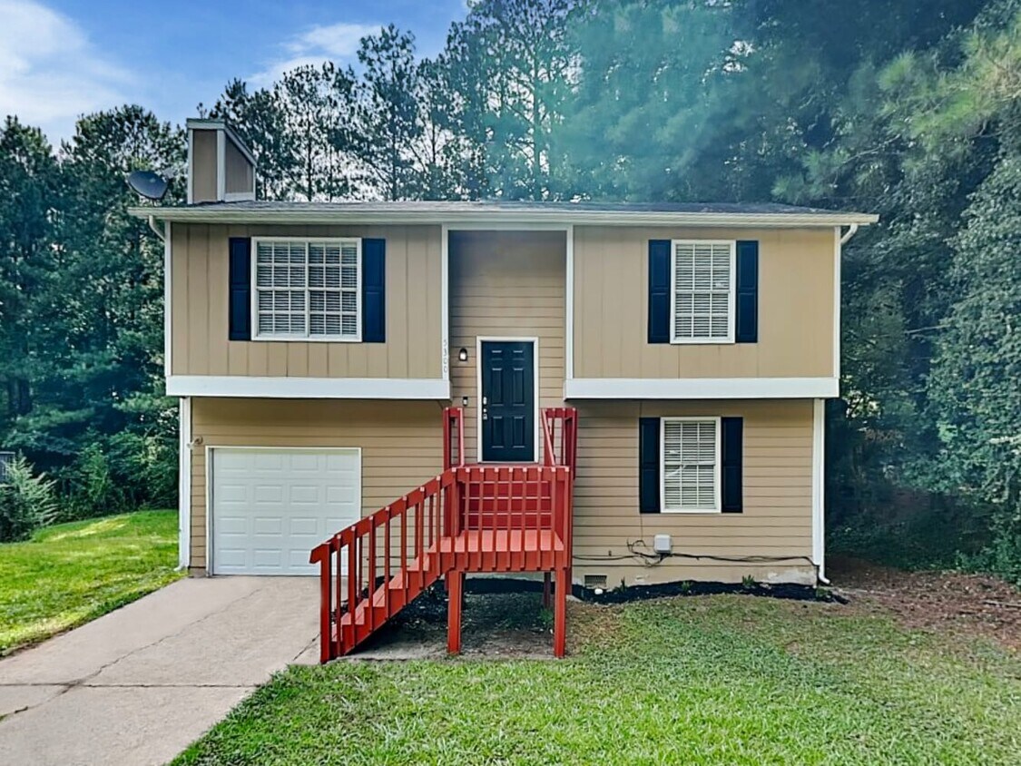 Primary Photo - 5300 Forest Downs Ln
