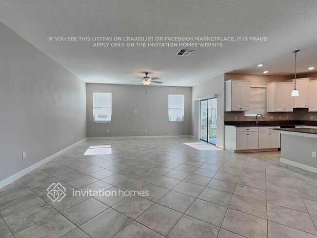 Foto del edificio - 2913 Coach Manors Way