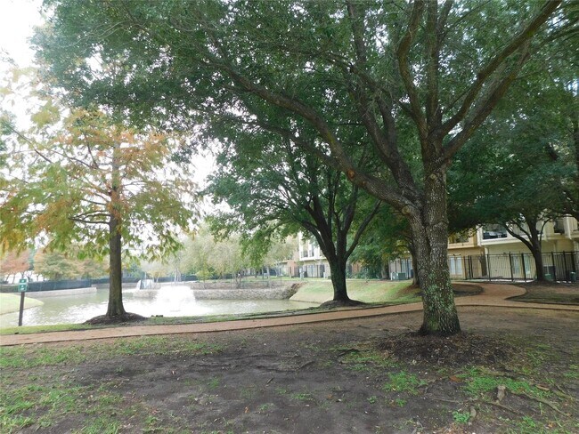 Foto del edificio - 2624 Starboard Point Dr