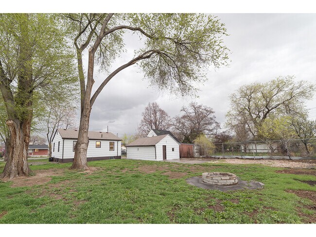 Foto del edificio - 3075 W 3835 S