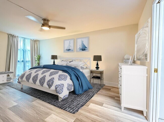 Foto del edificio - 1301 River Reach Dr