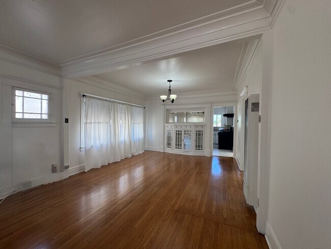 Foto del edificio - 2839 Blanchard St