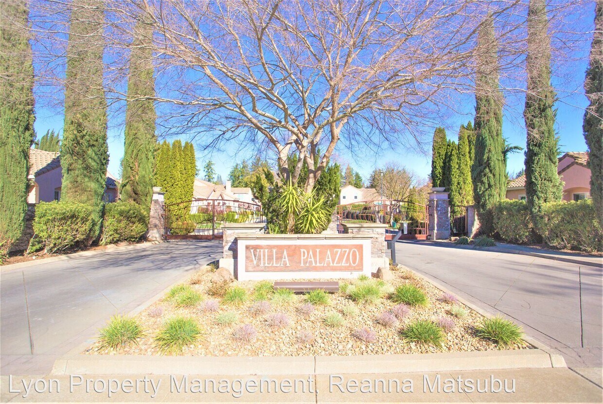 Foto principal - 3 br, 2 bath House - 8 Constantine Court