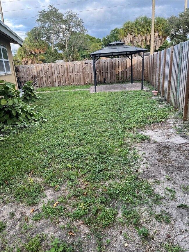 Foto del edificio - 1625 NW 9th Ave