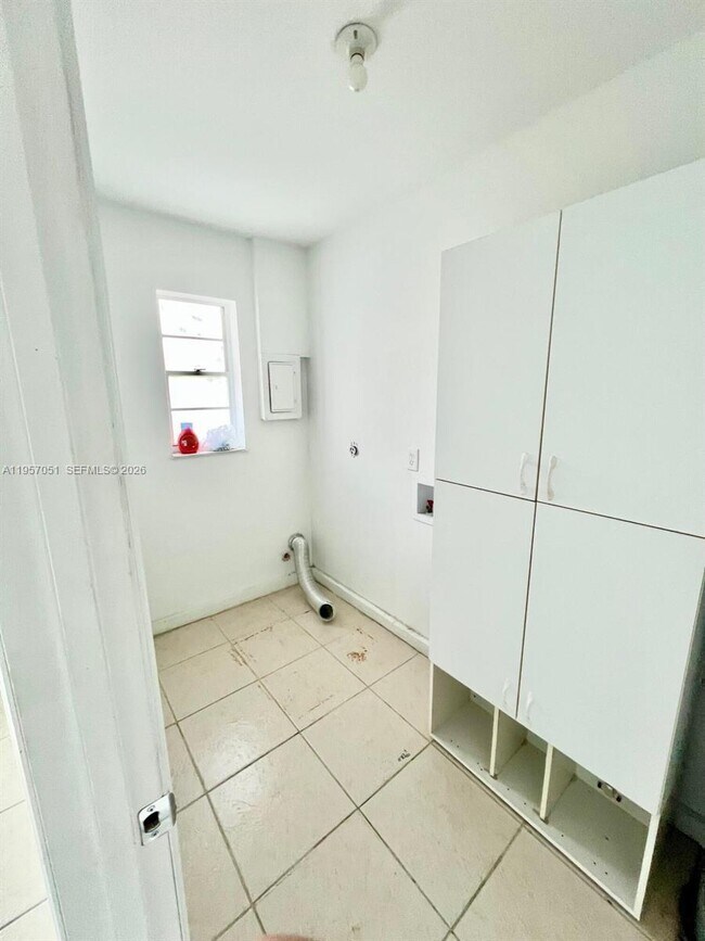 Foto del edificio - 3300 SE Fairmont St