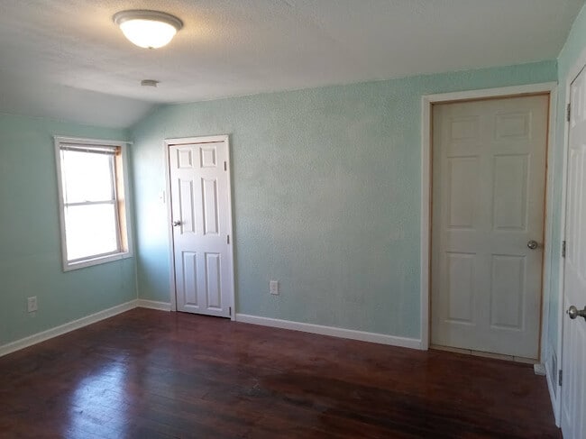 Master Bedroom - 1446 East Mason Street