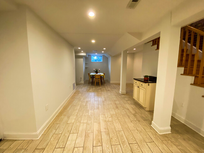 Foto del edificio - 510 6th St NE