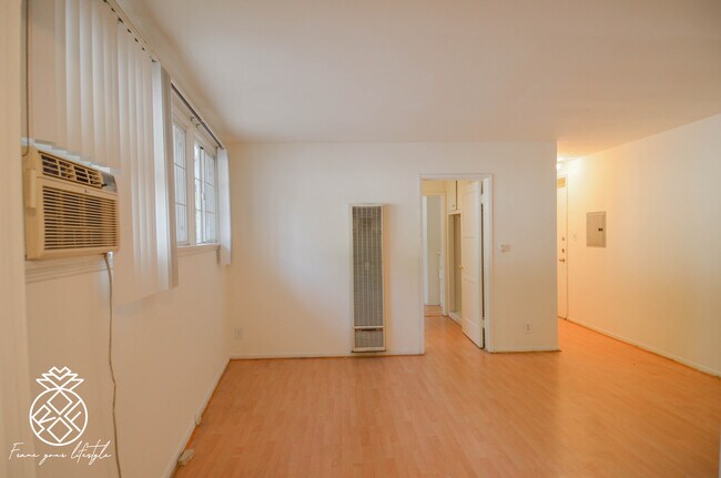 Foto del edificio - 3837 Los Feliz Blvd