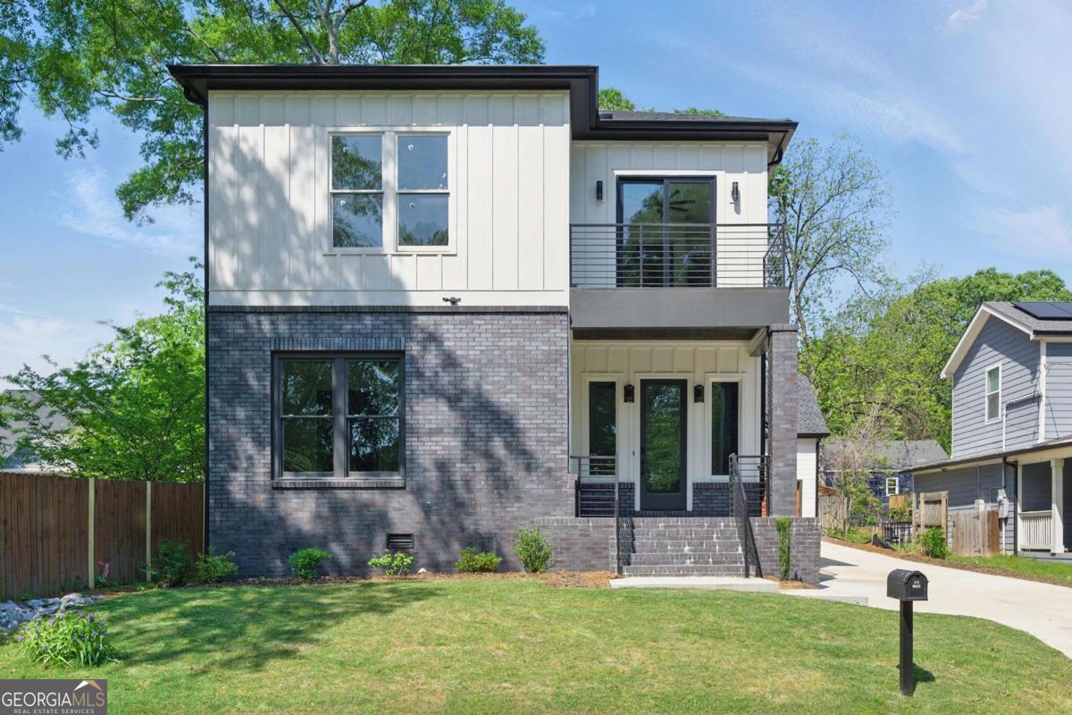 Foto principal - 3419 Hamilton Ave