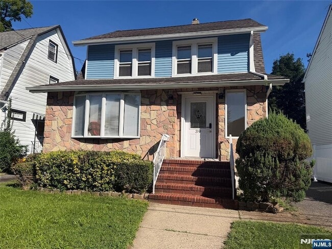 Photo - 39 van Buskirk Road House