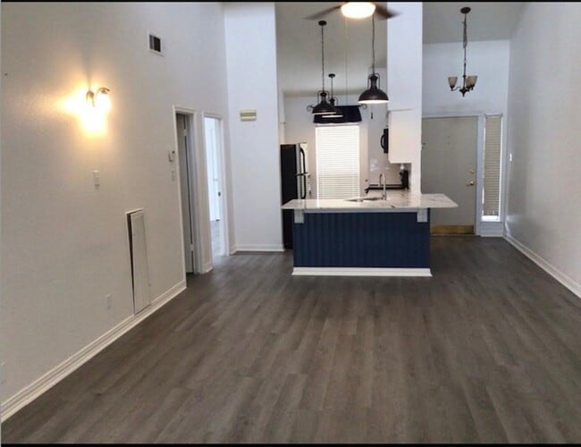 Foto del edificio - Townhome Close to Lake Conroe