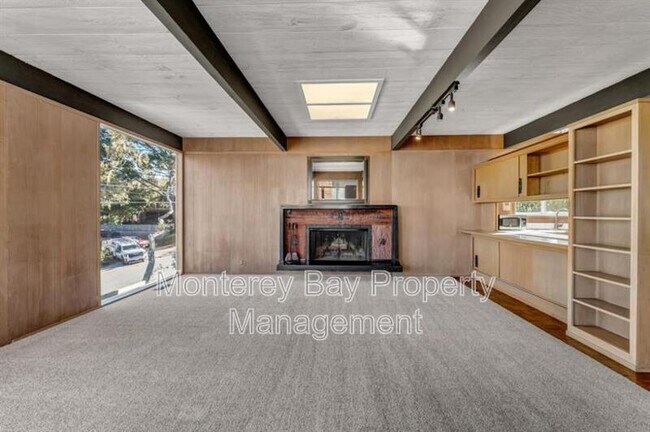 Foto del edificio - 635 Grace St