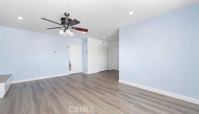 Foto del edificio - 400 N Acacia Ave