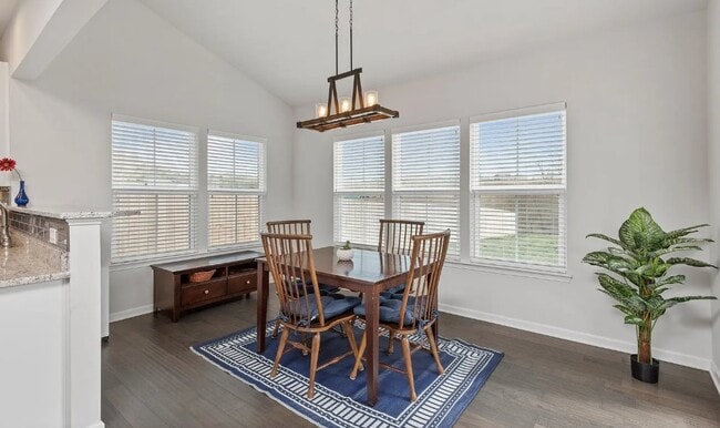 Foto del edificio - 1729 Eastwick Ln