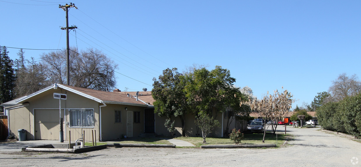 Primary Photo - 10319 N State Route 99 Hwy