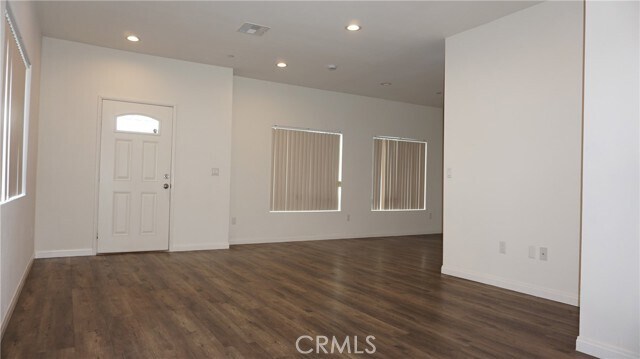 Building Photo - 416 N Dalton Ave