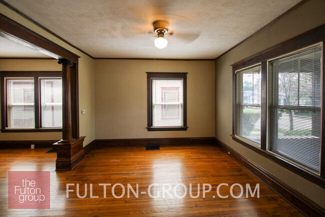 Foto del edificio - 140 Diamond Ave SE