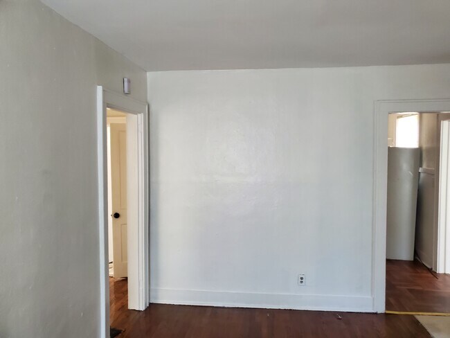 Foto del edificio - 2322 Kent Ave