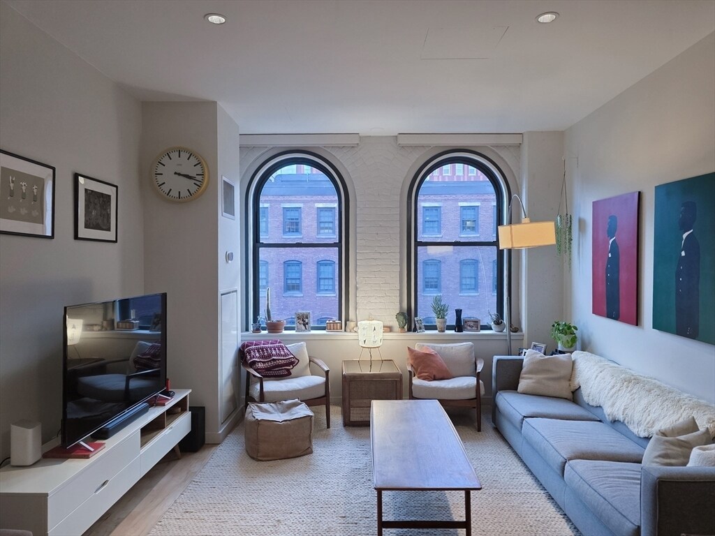 Foto principal - 346-354-354 Congress St