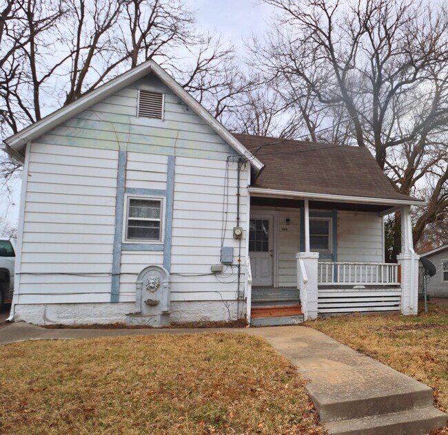 Foto del edificio - Charming Downtown-Adjacent Rental Home