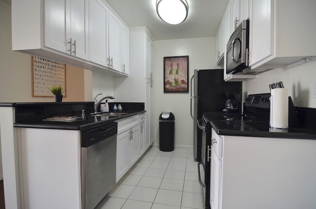 Foto del edificio - Renovated 1 bedroom 1 bath