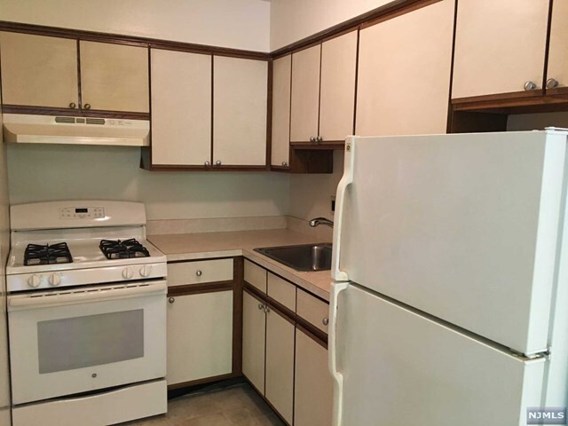 Foto del edificio - 5006 Christopher St
