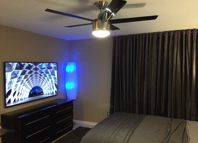 Photo - 201 Desoto St House