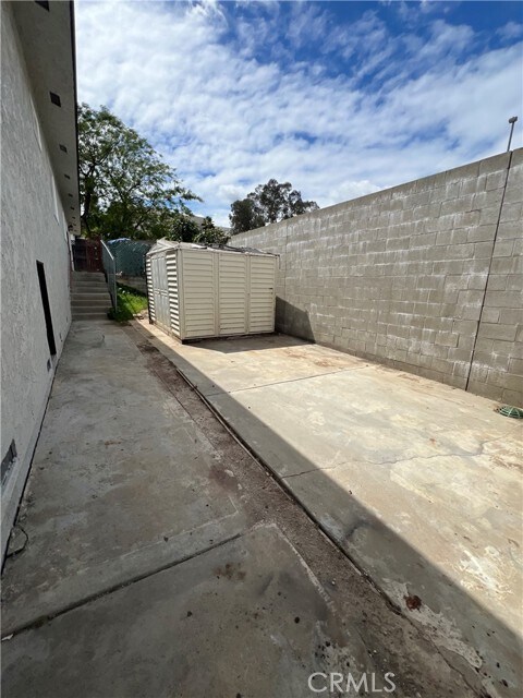 Foto del edificio - 5247 Navarro St