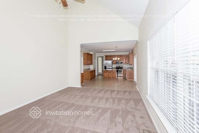 Building Photo - 16908 Glassfield Dr