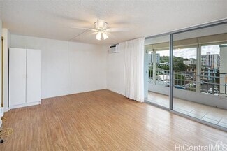 Building Photo - 1419 Dominis St