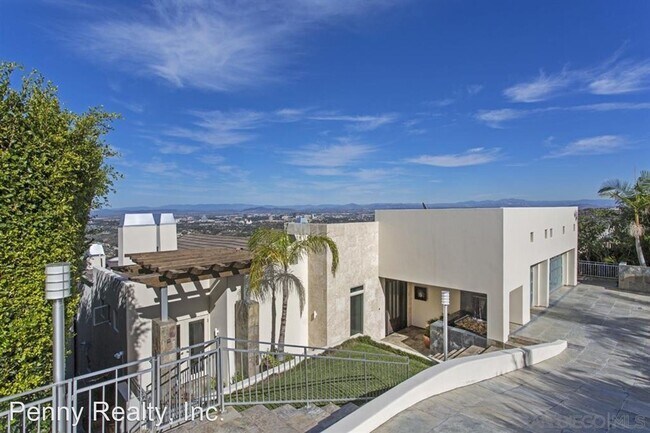 Building Photo - 4 br, 5 bath House - 2032 Via Casa Alta
