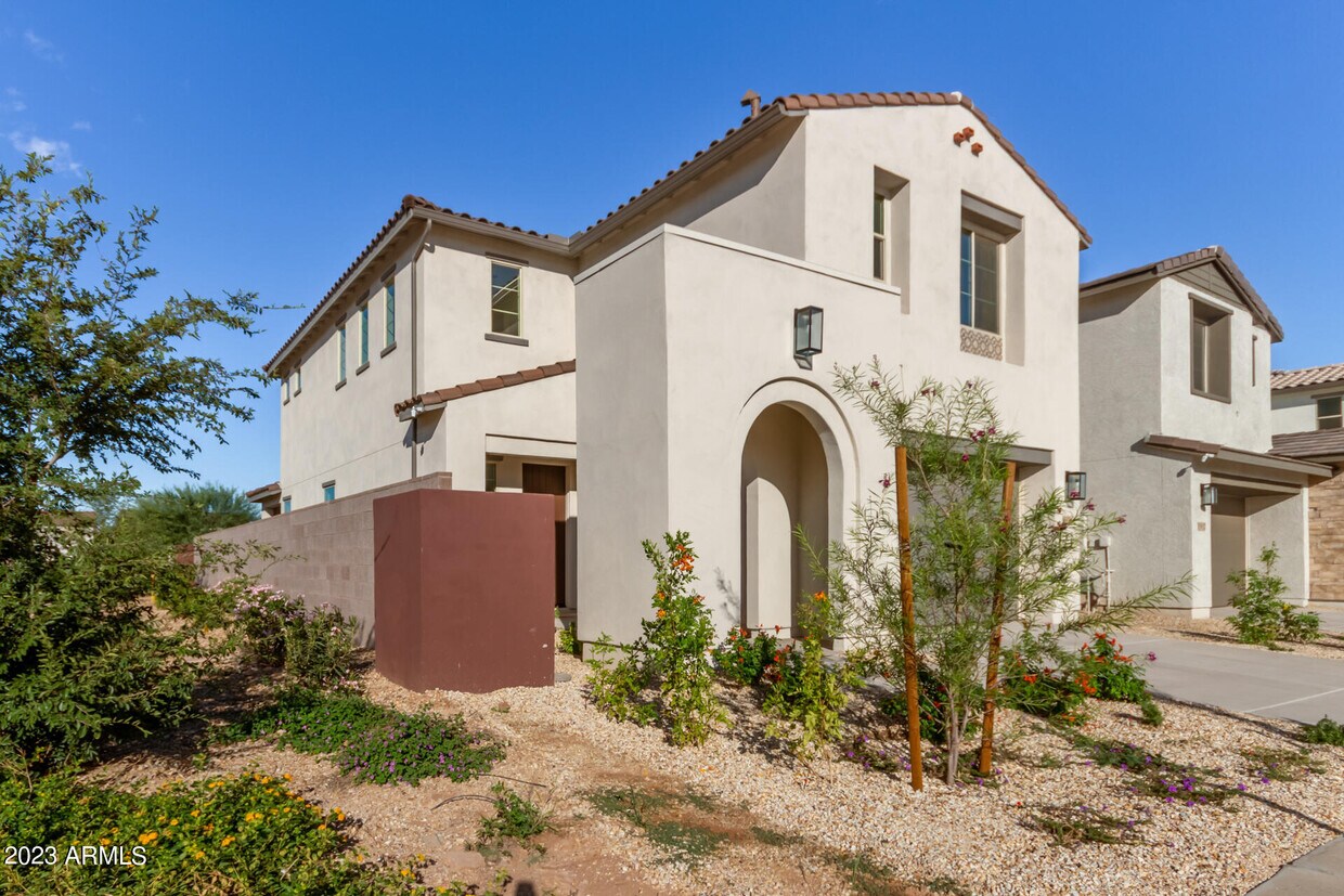 Foto principal - 5836 S Abbey