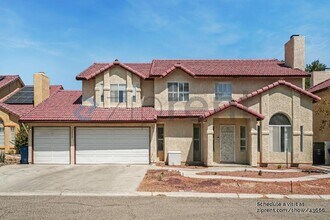Building Photo - 3052 Carlotta Cir
