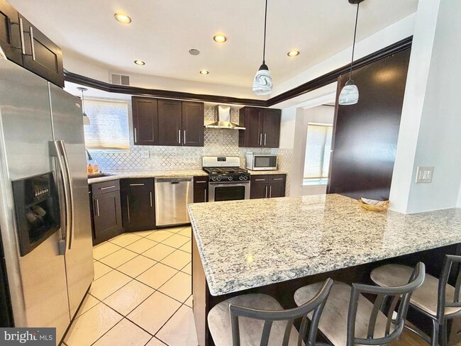 Building Photo - 26 Allison Rd