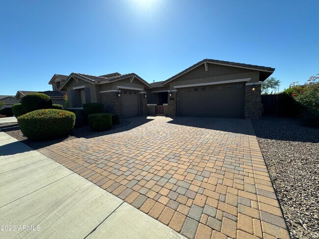 Building Photo - 22123 E Camacho Rd